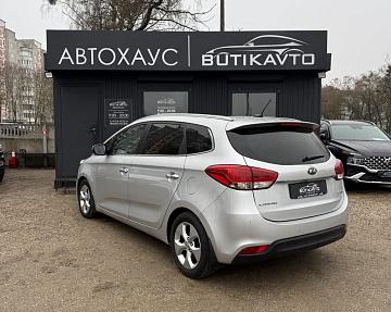 Kia Carens III - фото 4