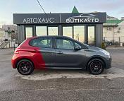 Peugeot 208 I , 2013 г., механика, бензин - фото 8