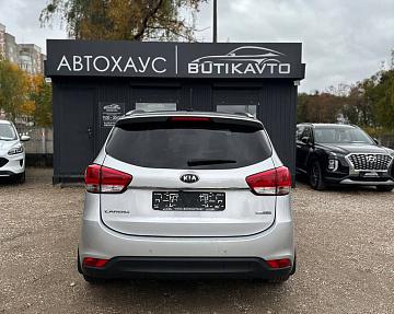 Kia Carens III - фото 5