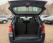 Opel Zafira B · Рестайлинг , 2011 г., механика, дизель - фото 12