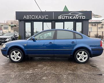 Volkswagen Passat B5 - фото 4
