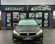 Peugeot 308 T9 · Рестайлинг , 2018 г., механика, дизель - фото 2