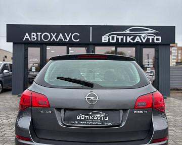 Opel Astra J - фото 5