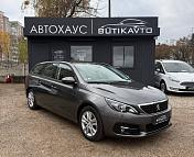 Peugeot 308 T9 · Рестайлинг , 2020 г., механика, бензин