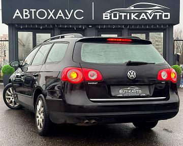 Volkswagen Passat B6 - фото 4