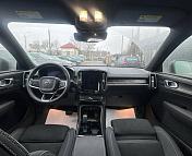 Volvo XC40 I · Рестайлинг , 2023 г., автомат, электро - фото 9