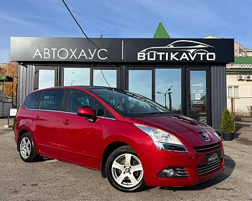 Peugeot 5008 I