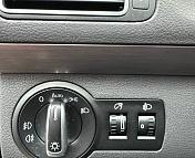 Volkswagen Touran I · 2-й рестайлинг , 2012 г., механика, дизель - фото 21