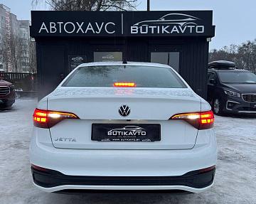 Volkswagen Jetta VII · Рестайлинг - фото 5