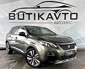 Peugeot 3008 II , 2018 г., механика, бензин