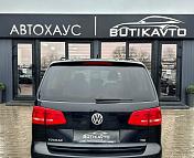 Volkswagen Touran I · 2-й рестайлинг , 2011 г., механика, дизель - фото 5