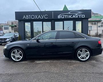 Audi A4 B8 - фото 4