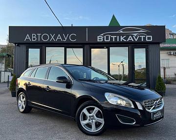 Volvo V60 I