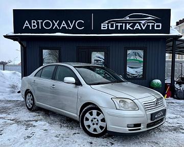 Toyota Avensis II (T250)