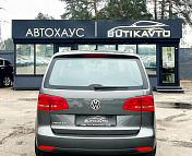 Volkswagen Touran I · 2-й рестайлинг , 2010 г., механика, бензин - фото 5