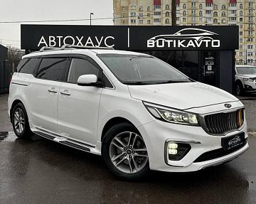 Kia Carnival III