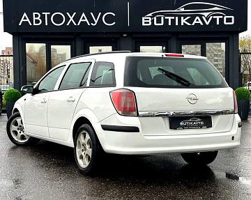Opel Astra H - фото 4