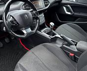 Peugeot 308 T9 · Рестайлинг , 2019 г., механика, дизель - фото 10