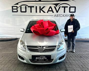 Opel Zafira B · Рестайлинг