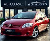 Toyota Auris I (E150) · Рестайлинг , 2010 г., механика, дизель - фото 3