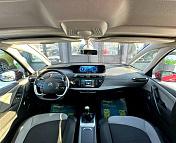 Citroen C4 Grand Picasso II , 2015 г., механика, дизель - фото 10