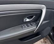 Renault Laguna III · Рестайлинг , 2012 г., механика, дизель - фото 9