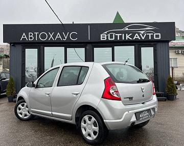 Dacia Sandero I - фото 5