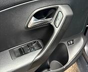 Volkswagen Polo Sedan I · Рестайлинг , 2018 г., механика, бензин - фото 9