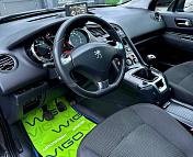 Peugeot 5008 I · Рестайлинг , 2014 г., механика, дизель - фото 9