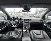 Volvo V60 I , 2011 г., механика, дизель - фото 9