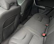 Volvo V60 I · Рестайлинг , 2013 г., механика, дизель - фото 11