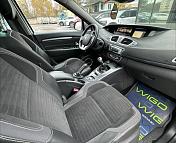 Renault Scenic III · 2-й рестайлинг , 2013 г., механика, дизель  - фото 12