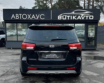 Kia Carnival III - фото 5