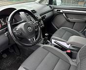 Volkswagen Touran I · 2-й рестайлинг , 2011 г., механика, дизель - фото 9