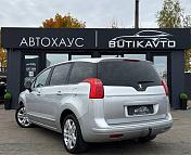 Peugeot 5008 I · Рестайлинг , 2014 г., механика, дизель - фото 5