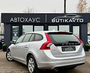 Volvo V60 I · Рестайлинг , 2013 г., механика, дизель - фото 5