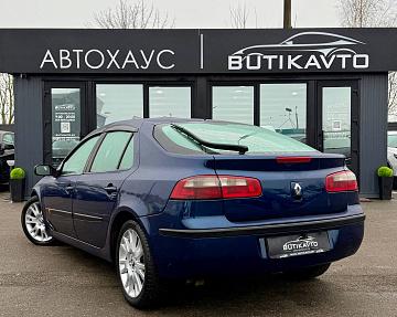 Renault Laguna II - фото 5