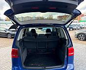 Volkswagen Touran I · 2-й рестайлинг , 2010 г., механика, дизель  - фото 15