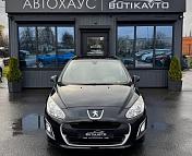 Peugeot 308 T7 · Рестайлинг , 2011 г., механика, дизель - фото 2