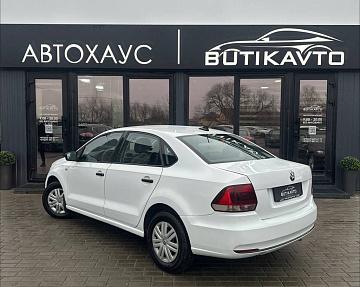 Volkswagen Polo Sedan I · Рестайлинг - фото 4