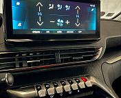 Peugeot 3008 II · Рестайлинг , 2021 г., автомат, бензин - фото 12