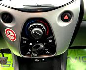 Toyota Aygo II (AB40) · Рестайлинг , 2020 г., механика, бензин - фото 17