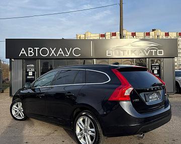 Volvo V60 I - фото 4