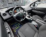 Peugeot 5008 I · Рестайлинг , 2015 г., механика, дизель - фото 10