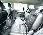 Volkswagen Touran I · 2-й рестайлинг , 2010 г., механика, бензин - фото 9