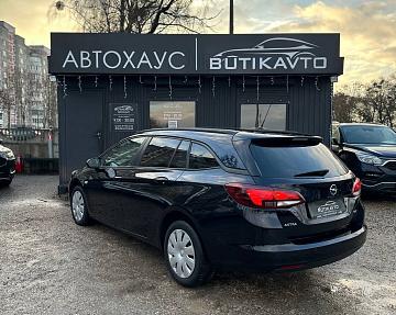 Opel Astra K - фото 4