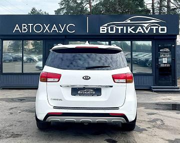 Kia Carnival III - фото 5