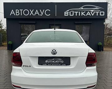 Volkswagen Polo Sedan I · Рестайлинг - фото 5