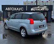 Peugeot 5008 I , 2012 г., механика, дизель - фото 4